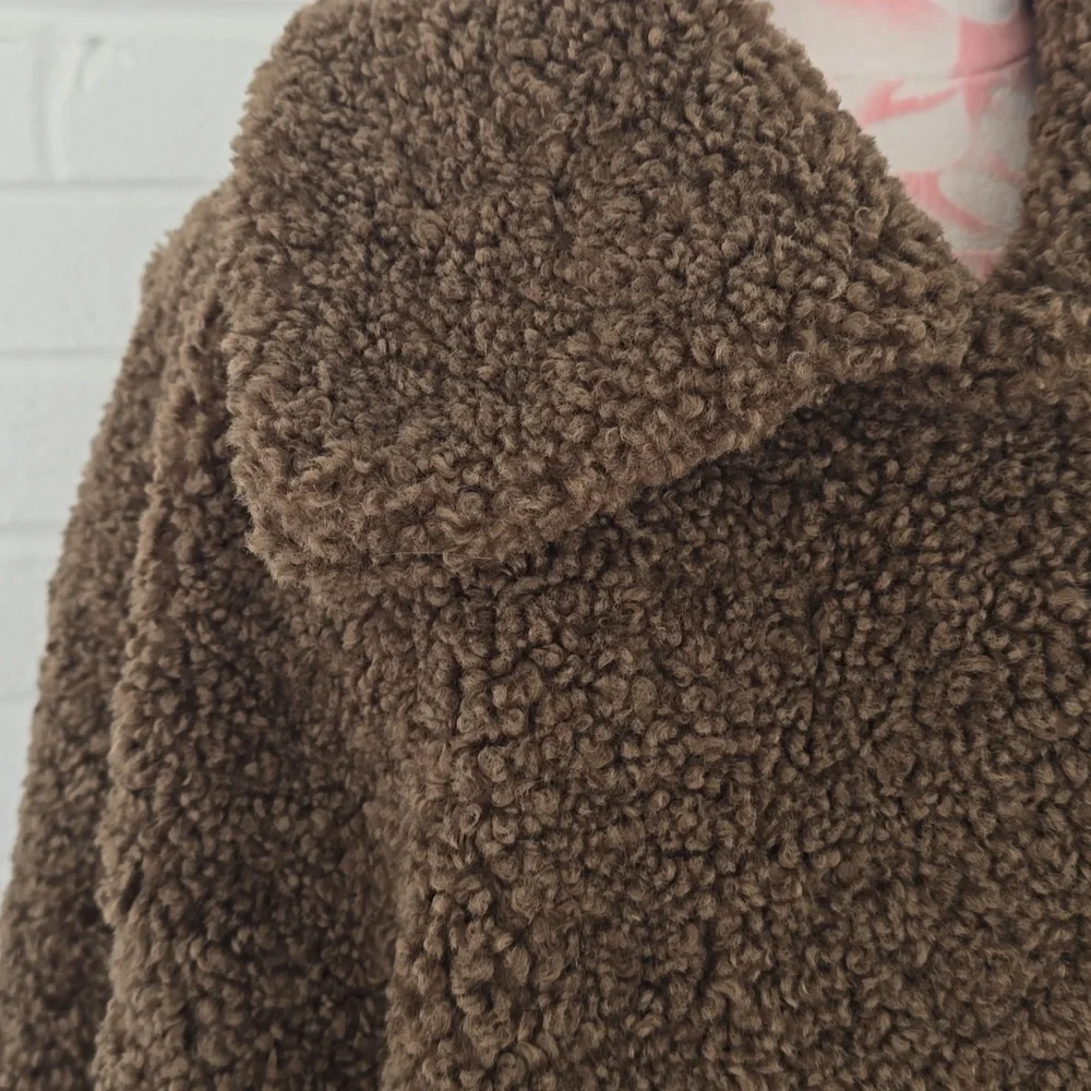 Apparis Faux Fur Coat NWOT Size XL - Picture 3 of 11